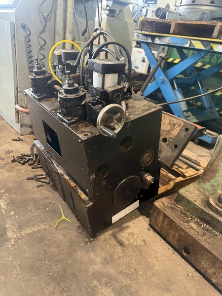 150 TON MINSTER E2-150-42-30 HEVI-STAMPER STRAIGHT SIDE PRESS. STOCK # 0882825