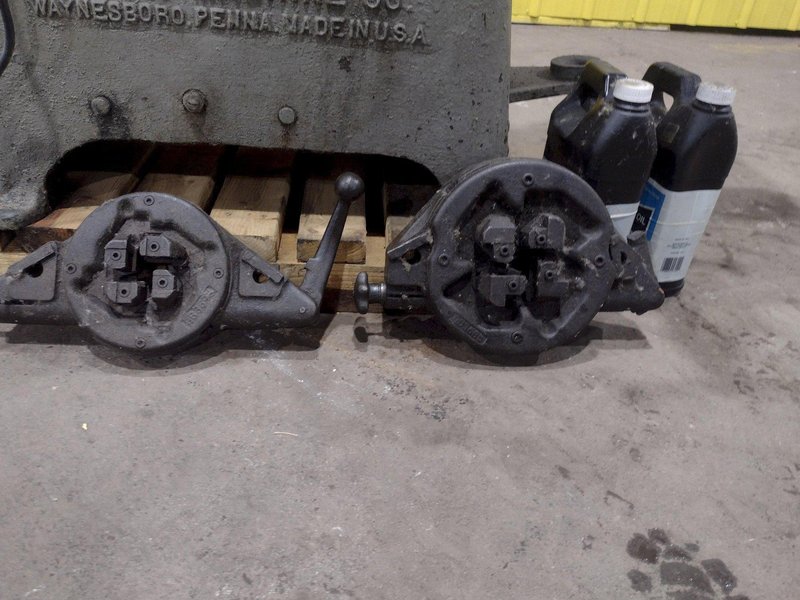 2&quot; LANDIS &quot;LITTLE PORTABLE&quot; PIPE THREADER: STOCK #18593