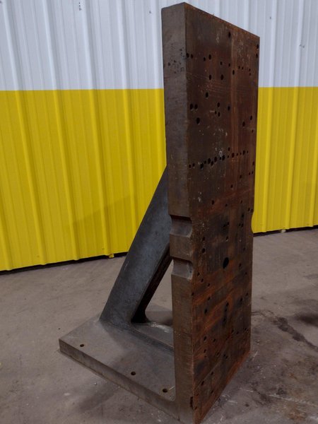 48&quot; X 18&quot; X 28&quot; SET OF (2) CAST IRON ANGLE PLATES: STOCK #19368