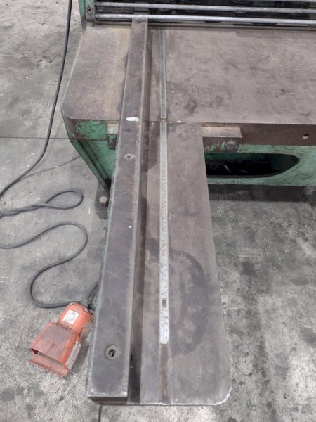 10&#039; X 1/4&quot; ACCURPRESS MODEL #825010 LP HYDRAULIC SHEAR: YOBRO #24451
