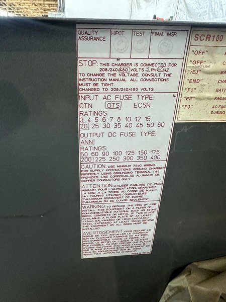 GNB SCR 100 POWER SYSTEM BATTERY CHARGER. STOCK #0650426