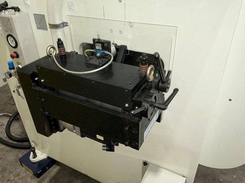 88 TON AIDA MODEL #DSF-N1-800 GAP FRAME PRESS 6.3” STROKE &amp; PA SERVO COIL FEED LINE: YOBRO #25102