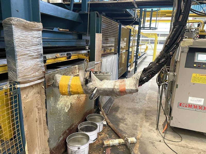 Manni / Cannon - polyurethane press for sandwich panels