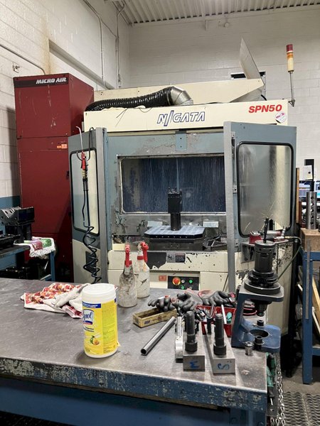 NIIGATA SPN-50 4-AXIS HORIZONTAL MACHINING CENTER