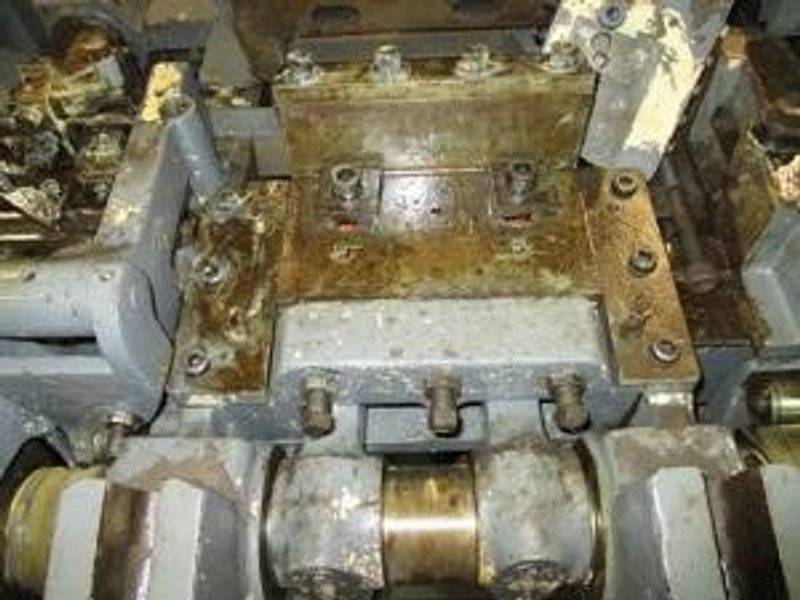 NILSON # S2-F WIRE FORMING FOUR-SLIDE MACHINE