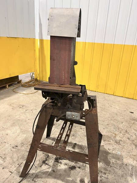 BELT SANDER: STOCK #21135