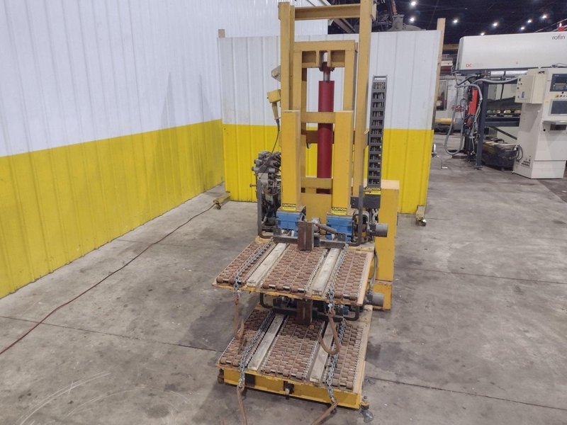 3,000 LBS GREEN VALLEY DOUBLE LEVEL MODEL #2332 DIE CHANGOVER CART: YOBRO #24611