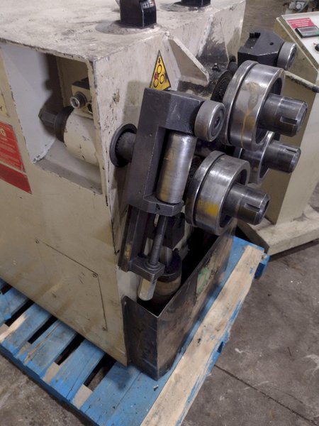 2" X 2" X 1/4" IMCAR MODEL #CPHV60 ANGLE PROFILE BENDING ROLL: YOBRO #25021