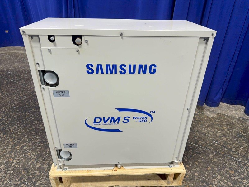 SAMSUNG 48000/54000 BTU MULTI SPLIT SYSTEM/HEAT PUMP  -  AM048KXWDCH