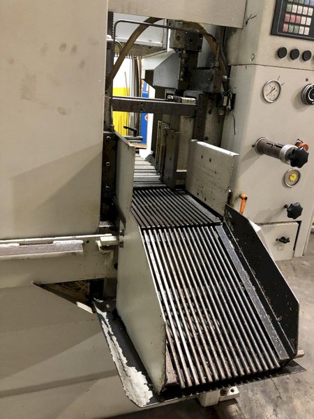 10&quot; X 10&quot; KASTO MODEL #SSB-A2-CNC-CC AUTOMATIC VERTICAL BAND SAW: STOCK #17306