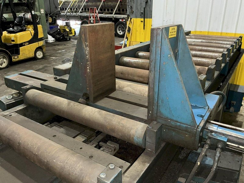 25" x 36" HEM MODEL #V200A TILT FRAME VERTICAL BAND SAW W/ AUTOMATIC FEED TABLE : YOBRO #25400