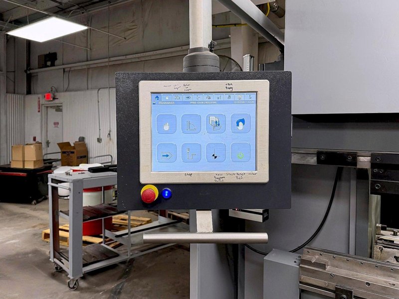 LVD PPED 135/30 150 Ton x 10' Press Brake