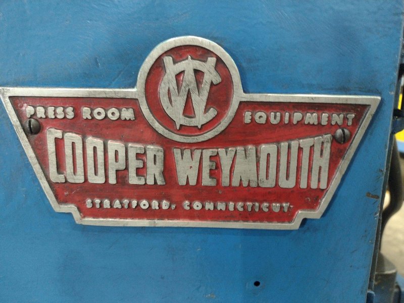 24" COOPER WEYMOUTH 7 ROLL MOTORIZED POWERED COIL STRIP STRAIGHTENER: STOCK #23702