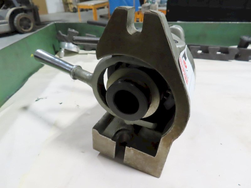 5C Snap Head Index Fixture, Horizontal or Vertical Mount- Auction Item