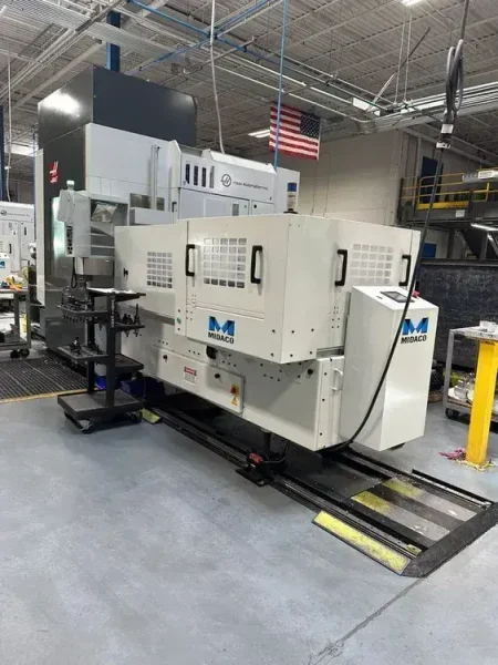 2017 HAAS UMC-750SS | Machining Centers, Vertical, (5-Axis or More)