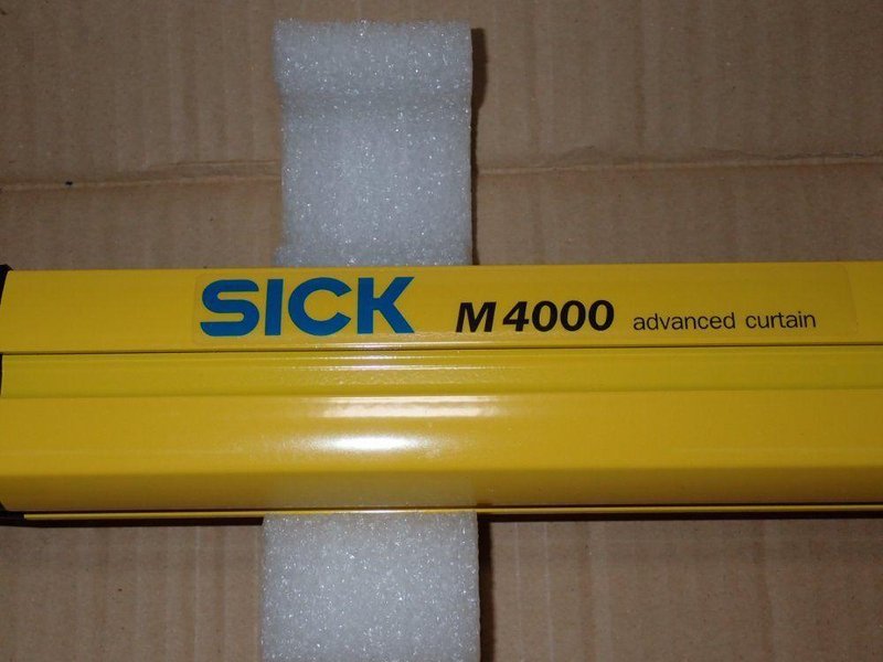 Sick  M400 Light Curtain  - M40e-66a303rb0