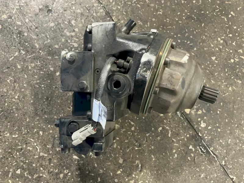 DANFOSS MOTOR TRACK DRIVE  -  51C060-1-RD1B