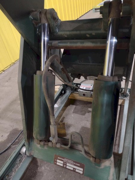 4,000 LBS X 72" X 30" SOUTHWORTH MODEL #LS4-36 HYDRUALIC SCISSOR LIFT TABLE: STOCK #20939