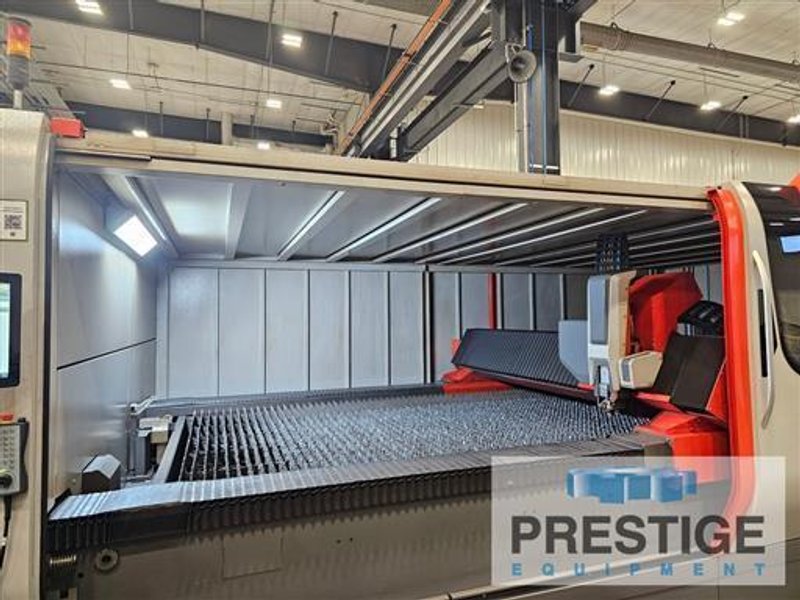 Bystronic Fiber 4020 Dynamic Edition 15KW Fiber Laser with ByTrans Extended Material Handling System