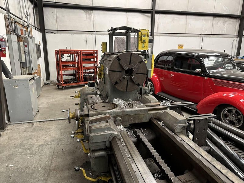 44.5″ x 132″ Monarch NN Engine Lathe, 1940 – 24″ Chuck