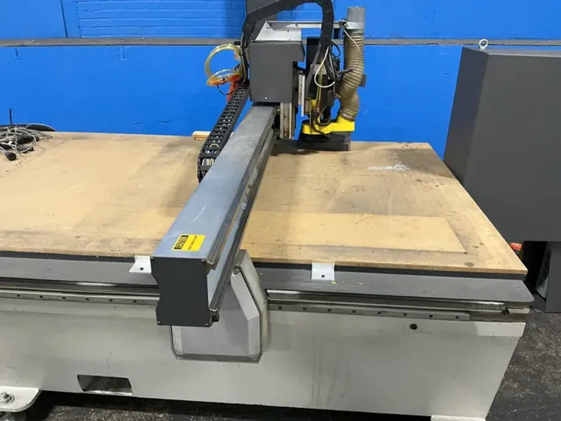 MULTICAM 60”X122” CNC ROUTER  -  1000 SERIES