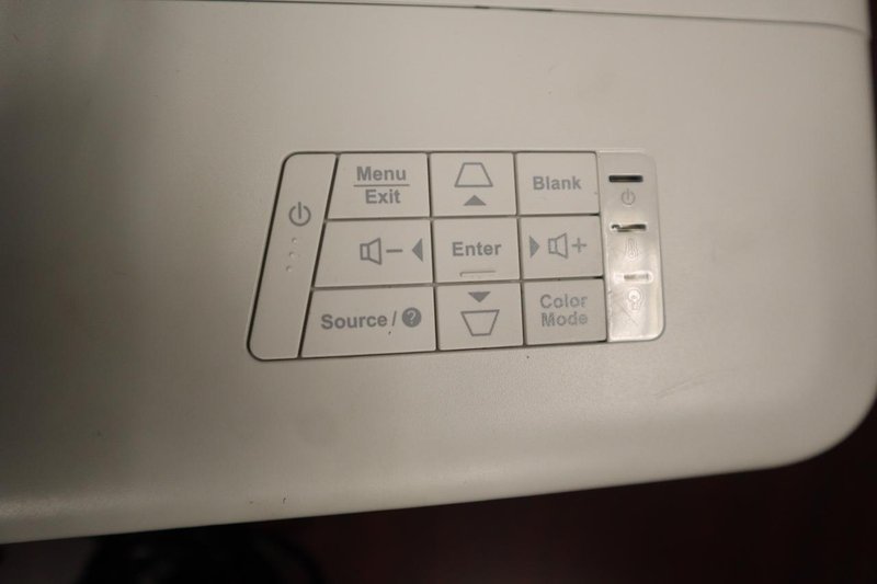 Viewsonic Projector w Remote- Auction Item