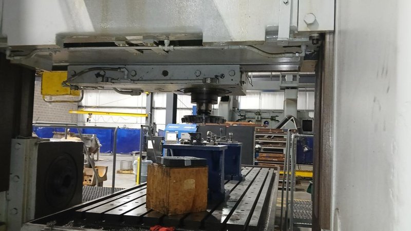Kollman,  164″ x 59″ Table, MA 64 Planer Type Mill, 1962- Vertical and Horizontal Spindle.