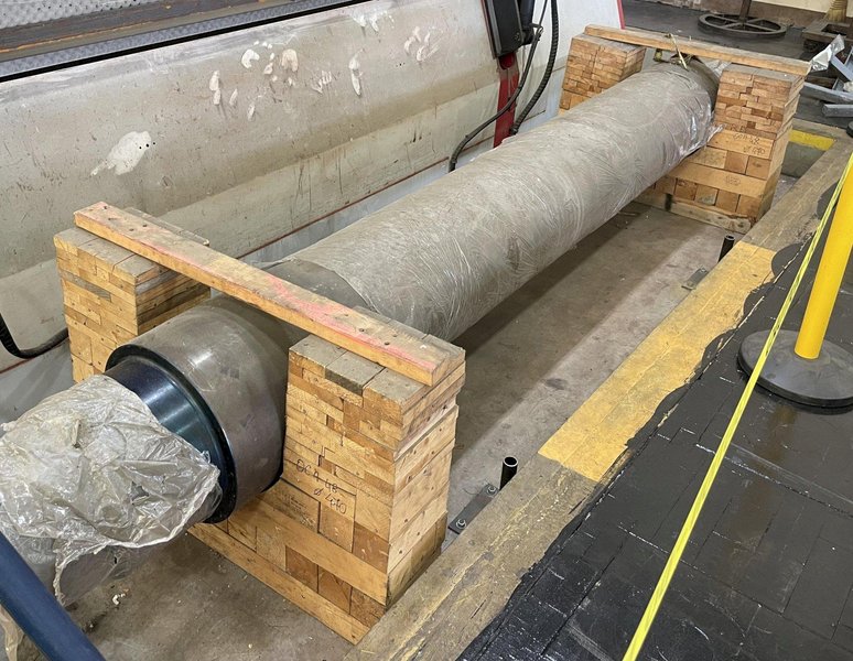 DAVI / Promau 16-inch Diameter CNC Plate Rolling/Bending Machine Model: MCB 3045