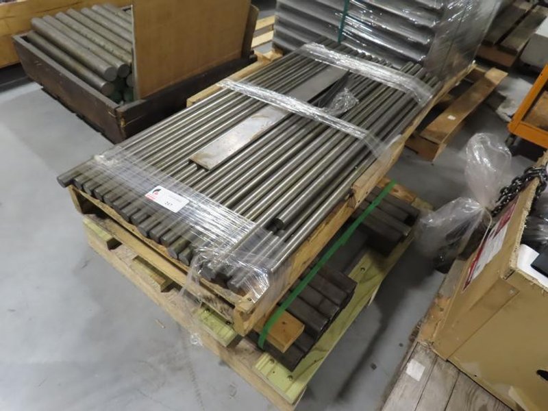 Surplus Material including Round Stock and Tube Stock.- Auction Item