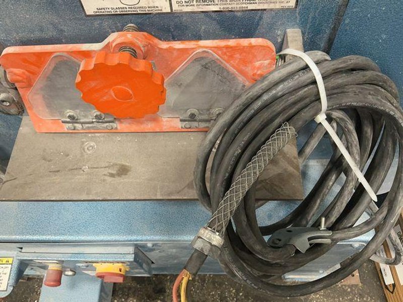 SCOTCHMAN INDUSTRIES, INC. 6” THROAT, 1” PUNCH STROKE HYDRAULIC IRONWORKER  -  50514CM