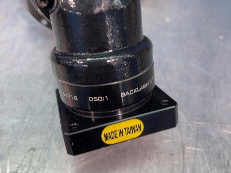 APEX DYNAMICS INC RIGHT ANGLE PLANETARY GEARBOXES  -  ADR047-P2