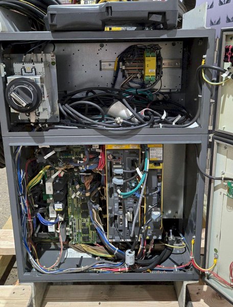 FANUC R-2000IB/210F + R30IB ROBOT ARM AND CONTROL CABINET USED