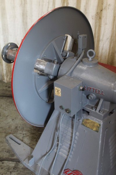 2,500 LBS X 18" LITTELL COIL REEL: STOCK #68215