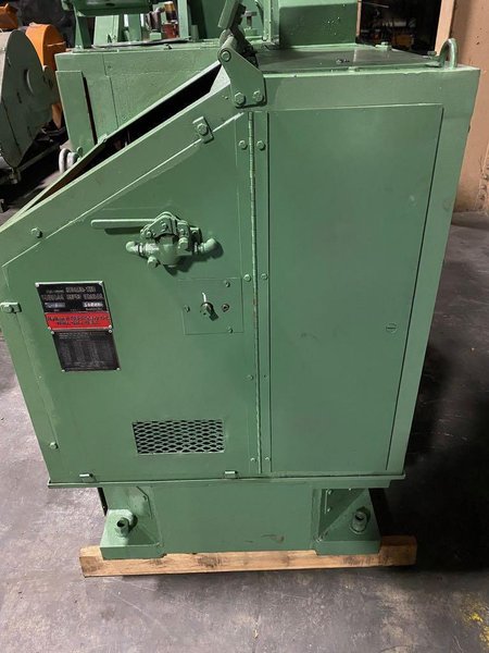 1/8&quot; National High Speed Single Die Tubular Rivet Header