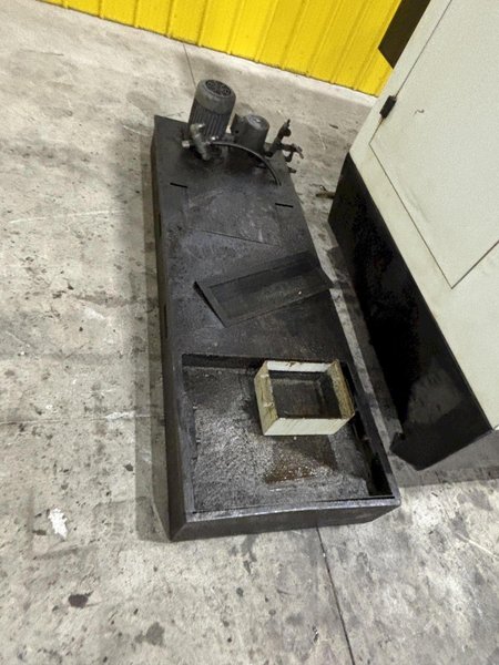 16&quot; X 24&quot; X 20&quot; HURCO MODEL BMC2416/DSM VERTICAL CNC MACHINING CENTER: STOCK #22461