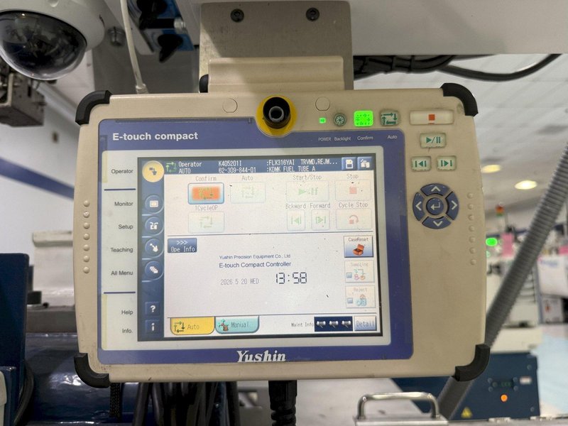 Yushin Used YA-150DL Servo Robot, 100-225 ton, yr. 2010