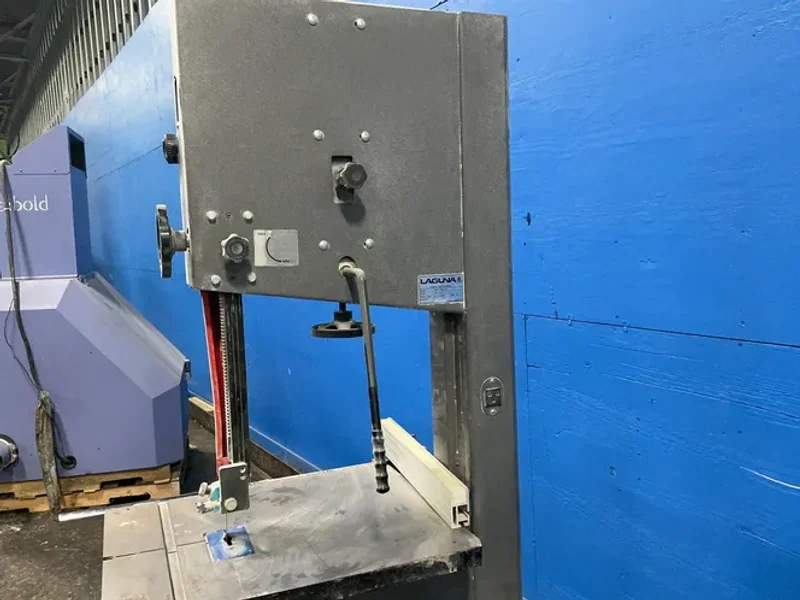 LAGUNA 18" 18BX VERTICAL BAND SAW  -  MBAND18BX2203