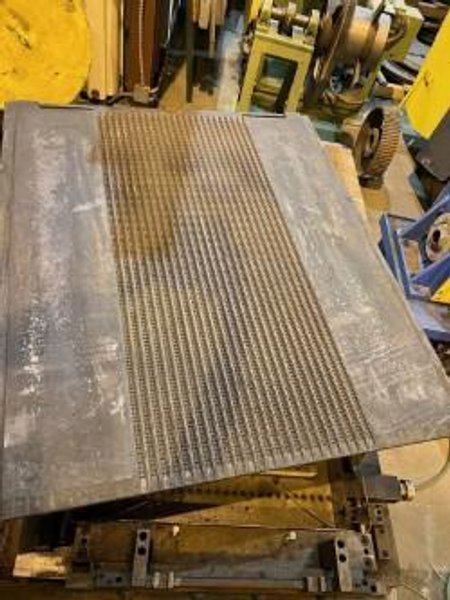 Die, Fin, Oak STOCK# 4289