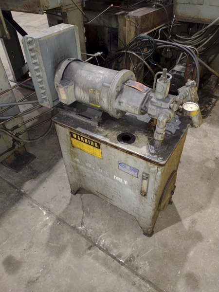 26" X 144" DOALL MODEL #2618-H-B HEAVY DUTY VERTICAL PLATE SAW: STOCK #19606