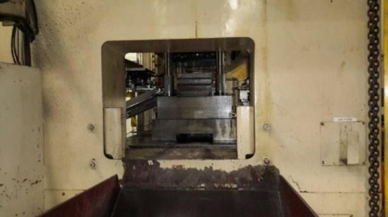 2000 Stamtec S2-300 SSDC Press (#3117)
