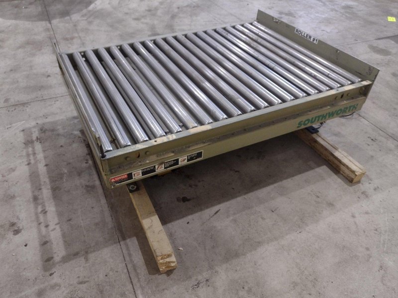 3800 LBS X 60" X 42" SOUTHWORTH MODEL #LS4-36 HYDRAULIC SCISSOR LIFT TABLE WITH ROLLER TOP, 110 VOLT: STOCK #20882