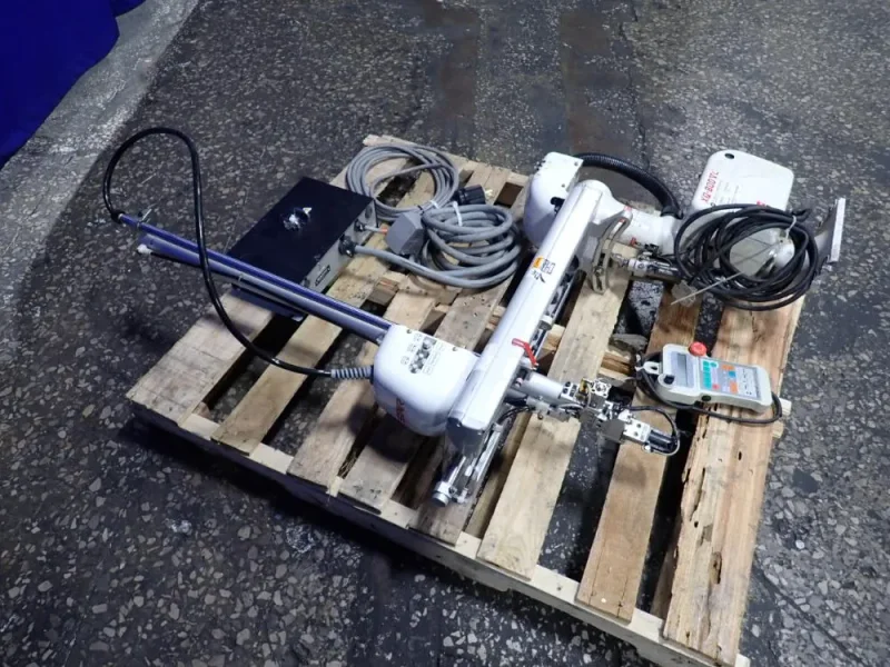 STAR AUTOMATION INC. PICK &amp; PLACE ROBOT   -  XQ-800V