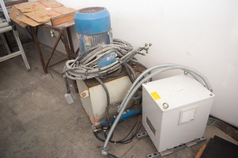 Sasso Revolution TE Edge Polisher and Profiler, 2016