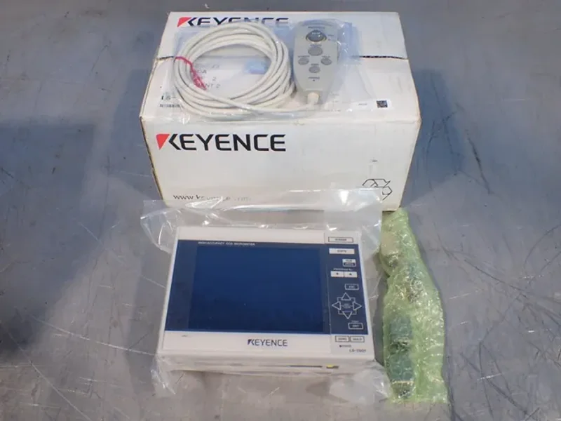 KEYENCE DIGITAL MICROMETER CONTROLLER  -  LS-7601