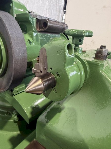 18" X 36" CINCINNATI UNIVERSAL CYLINDRICAL GRINDER. STOCK # 0779425