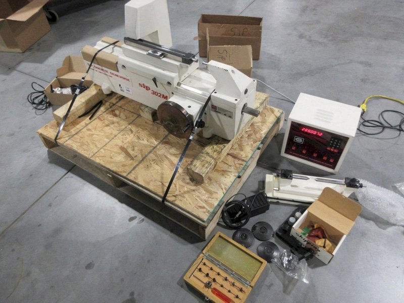 SIP 302M Universal Gage Length Measuring Machine with Digital Control Panel and Accessories- Auction Item