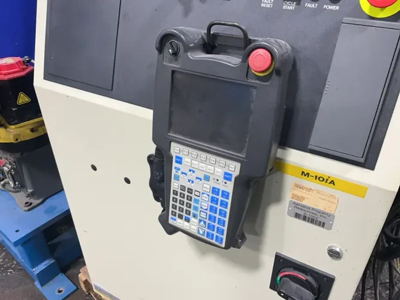 Fanuc  Robot  - M-10ia