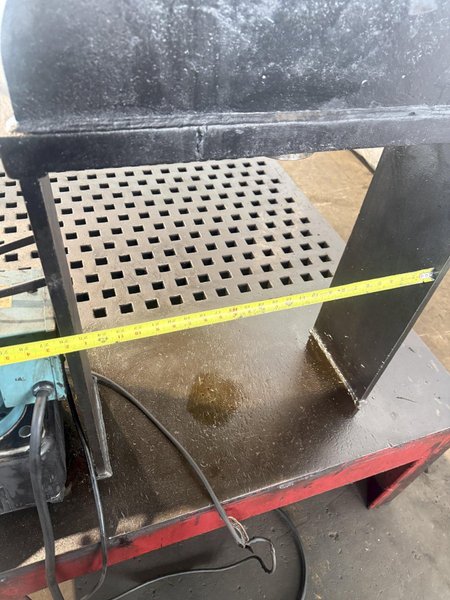 60" X 60" ACORN WELDING TABLE WITH STAND &amp; HYYDRAULIC PRESS. STOCK # 0878726