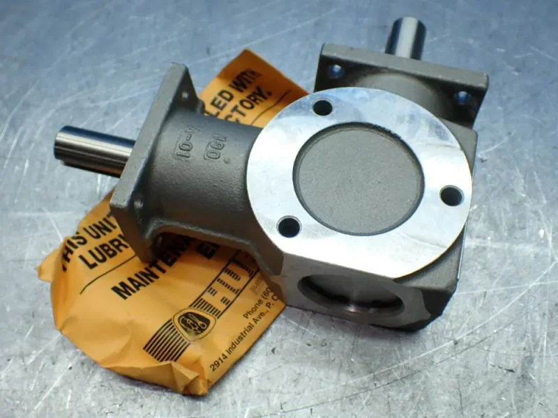 HUB CITY SINGLE-REDUCTION RIGHT-ANGLE BEVEL GEAR DRIVE  -  AD2 2/1 D,E SP