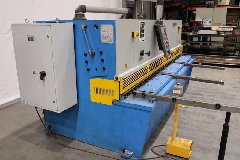 BIRMINGHAM 10' X 1/4" HYDRAULIC SHEAR  -  H-1035-C